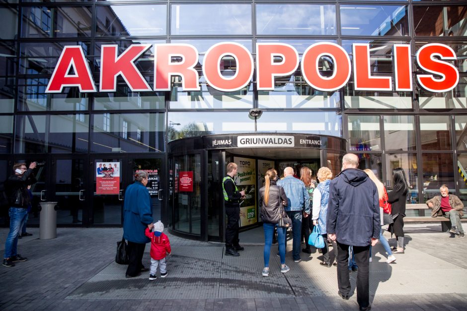 Kauno „Akropolyje“ – neeilinis sujudimas