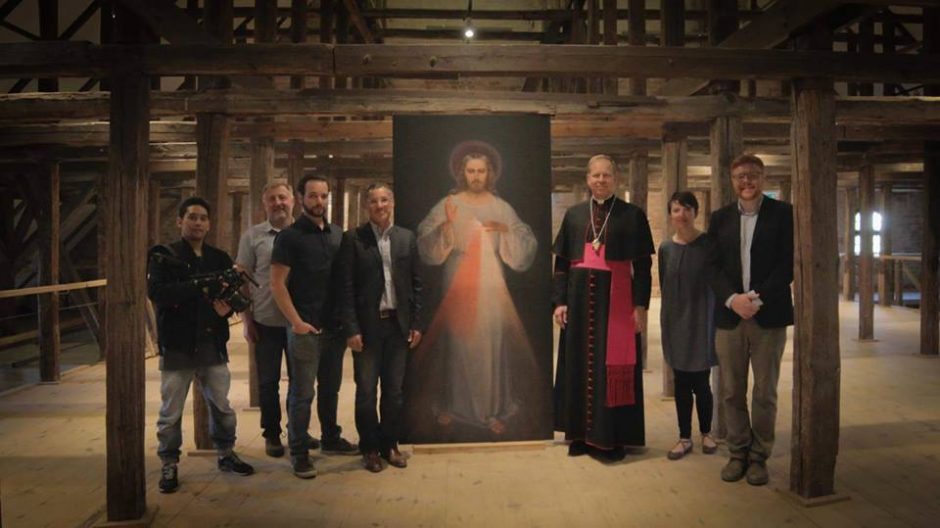 Sukūrė filmą apie meno šedevrą, kabantį vienoje Vilniaus bažnyčių