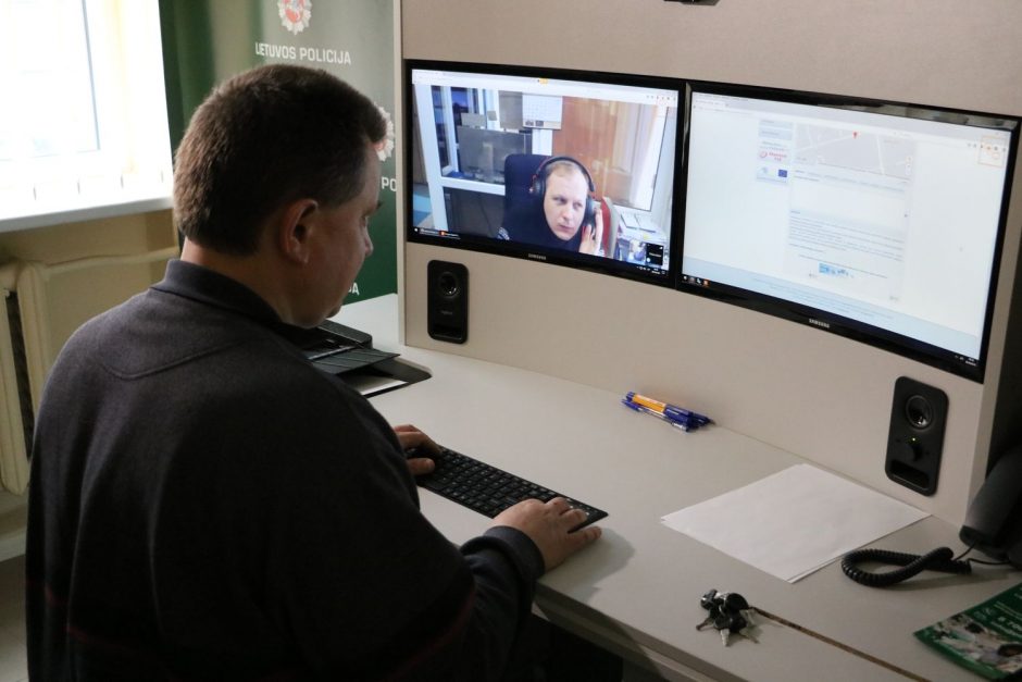Jūsų dėmesiui –  pirmasis Lietuvoje interaktyvus policijos paslaugų kambarys