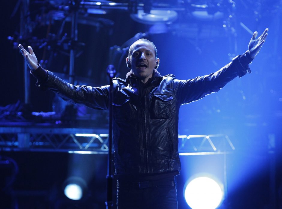 Nusižudė grupės „Linkin Park“ lyderis