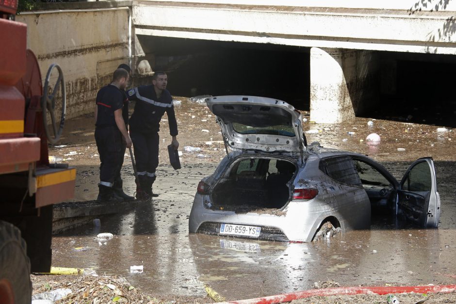 Prancūzijos Žydrajame Krante – potvyniai