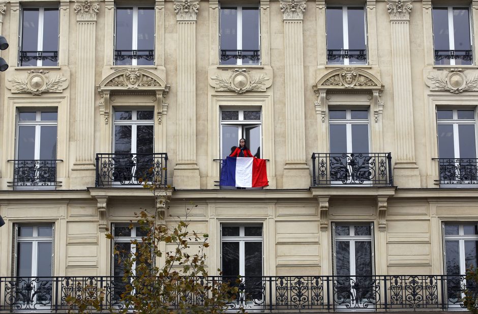 Prancūzijos prezidentas pažadėjo sutriuškinti „fanatikų armiją“