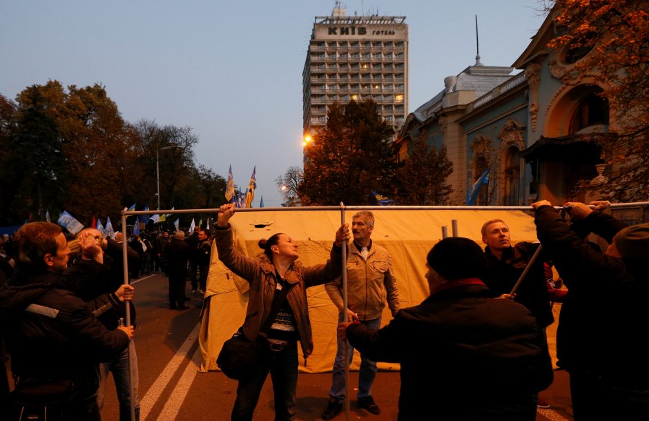 Kijeve per masinį protestą sužeisti keturi žmonės