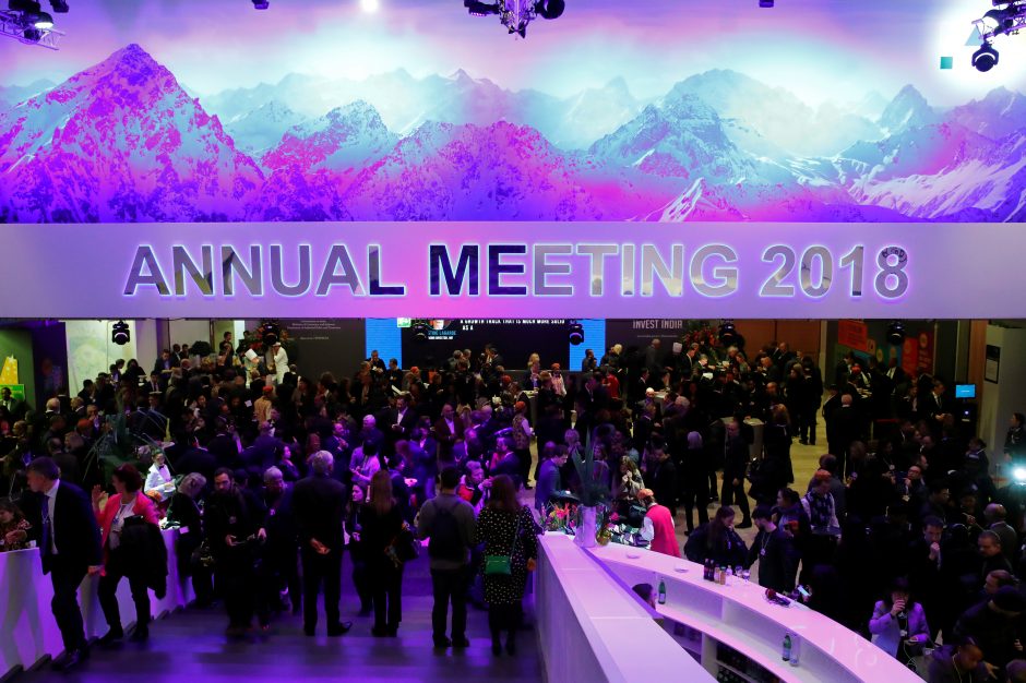 Apsnigtame Davose prasideda Pasaulio ekonomikos forumas