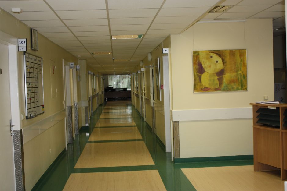 Duris atvėrė atnaujintas Kauno klinikų gimdyvių ir nėščiųjų priėmimas