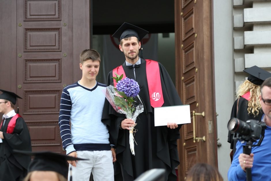 Tarp Lietuvos sporto universiteto absolventų – garsenybės