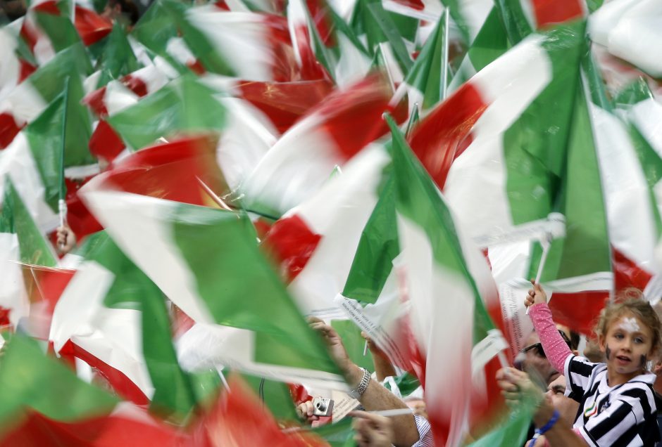 Italija priėmė rinkimų įstatymą, turintį užkirsti kelią nestabilių vyriausybių kaitai