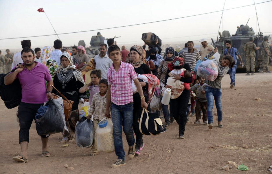 JT: 70 tūkst. Sirijos kurdų per 24 val. pabėgo į Turkiją
