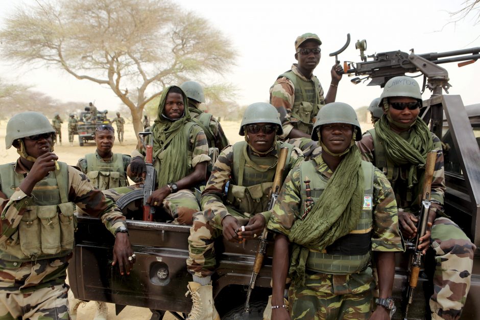 Nigerijos armija skelbia sunaikinusi „Boko Haram“ vadavietę