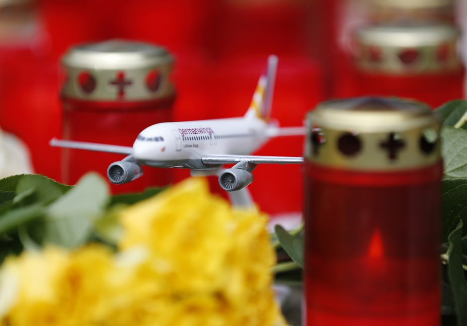 Visos „Germanwings“ katastrofos aukos bus identifikuotos iki savaitės pabaigos