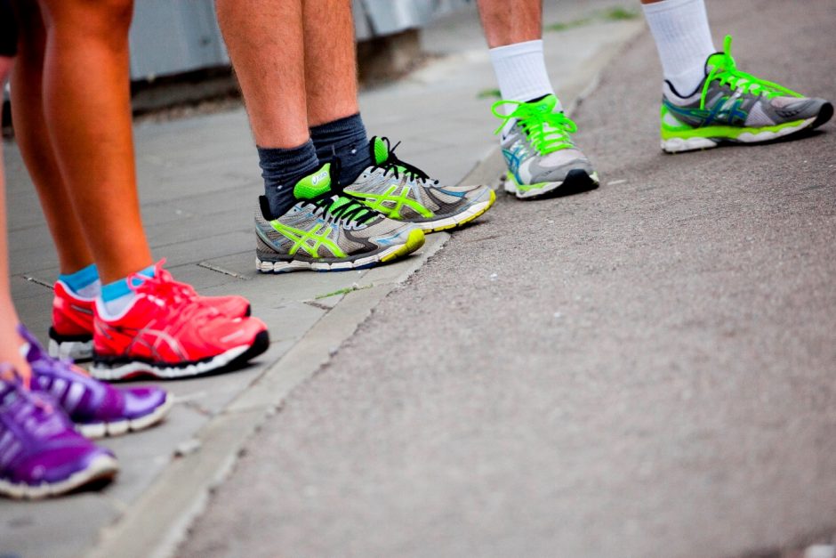 Viliuje besiruošiantys maratonui bėgikai laukiami nemokamose treniruotėse