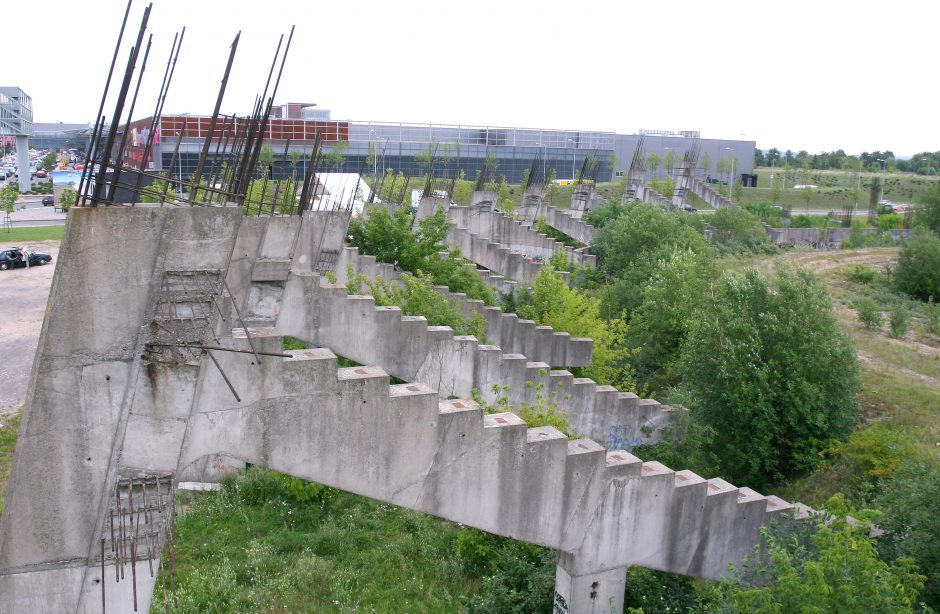 Imamasi sprendimų nugriauti Vilniaus Šeškinės stadiono griaučius