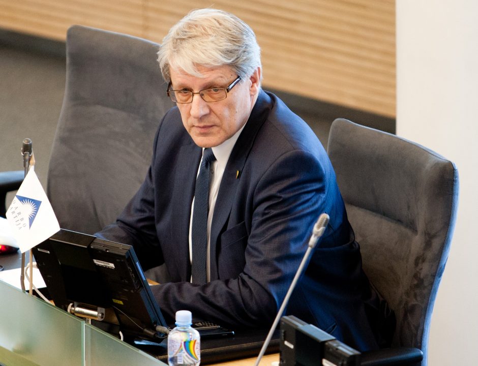 Seimo Etikos komisijos nariai laikinu vadovu paskelbė M. Zasčiurinską