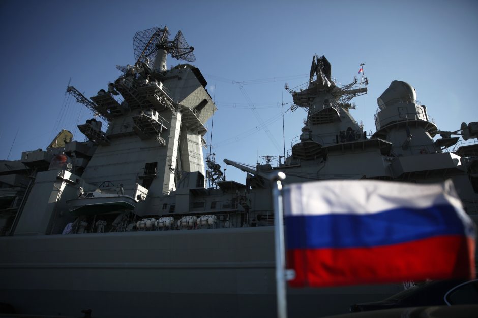 Rusija pradėjo trijų dienų karines pratybas Baltijos jūroje