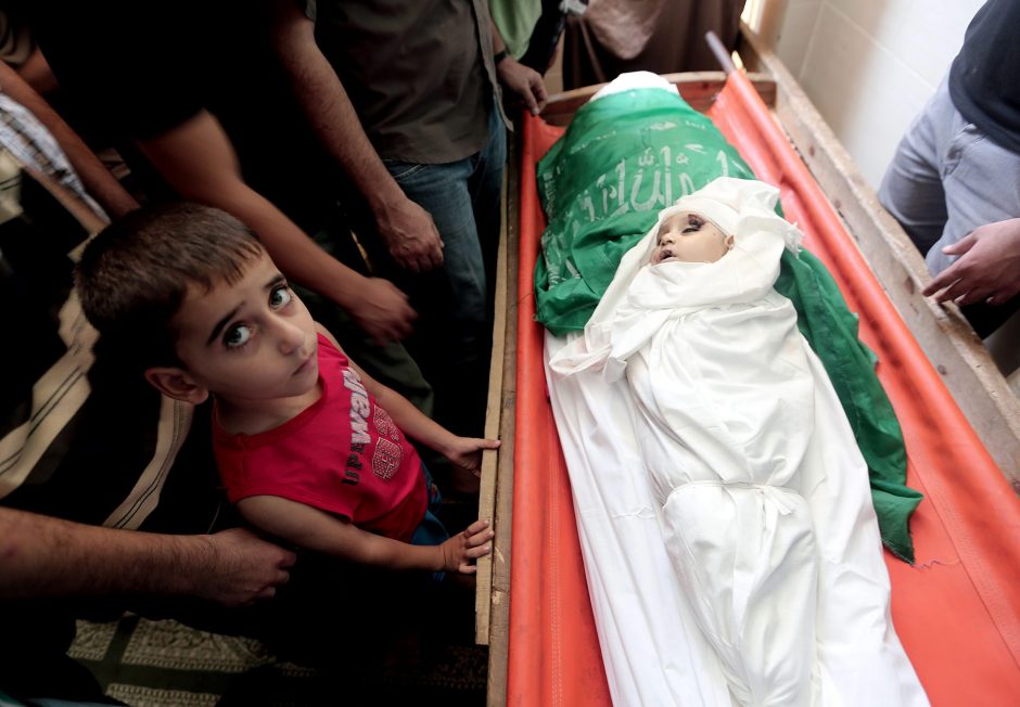 „Hamas“ prisiėmė atsakomybę dėl 3 izraeliečių pagrobimo, rasta kovotojų vado duktė
