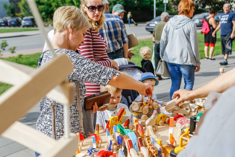 100-mečio obuolių šventė ūžė Gargžduose