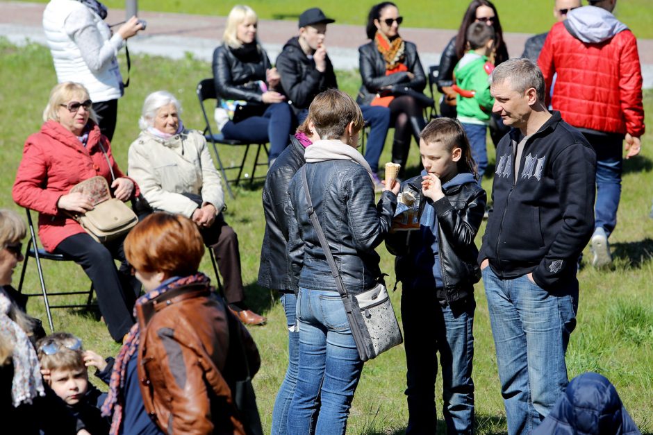  Uostamiestyje – mamų vaišių puota