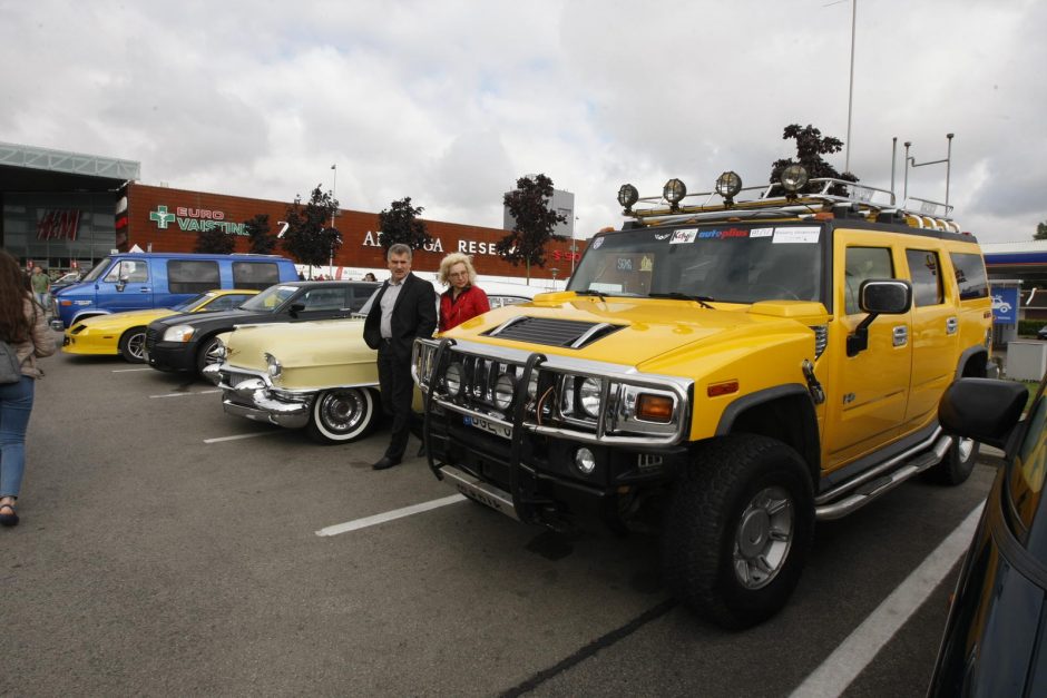 Pajūryje – amerikietiškų automobilių fiesta