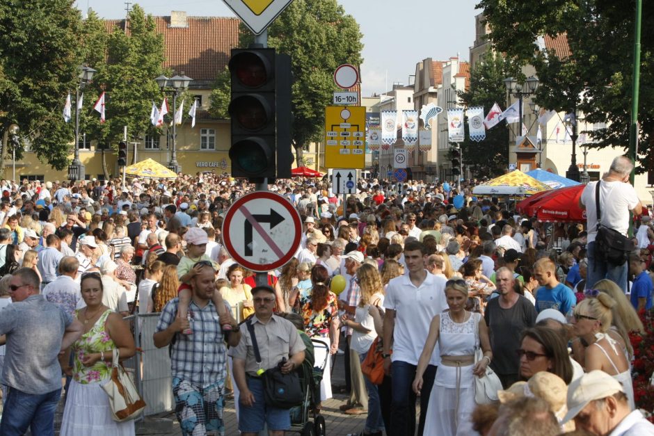 Klaipėdą sudrebino Jūros šventės eisena