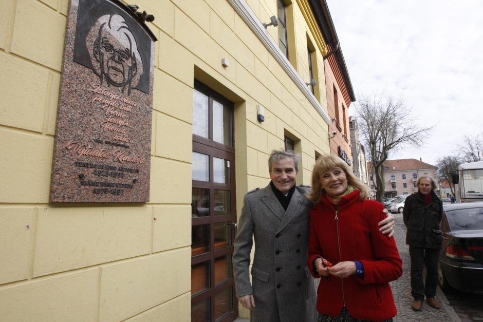 Legendiniam aktoriui V. Kancleriui – memorialinė lenta