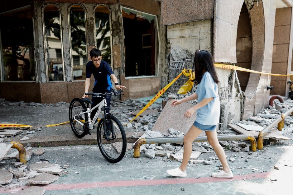 Per Taivano žemės drebėjimą sužeistų žmonių skaičius viršijo 1 tūkst.