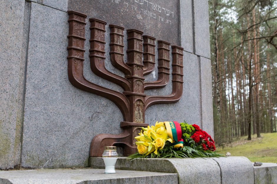 Holokaustą neigiančiam britui D. Irvingui uždrausta atvykti į Lietuvą