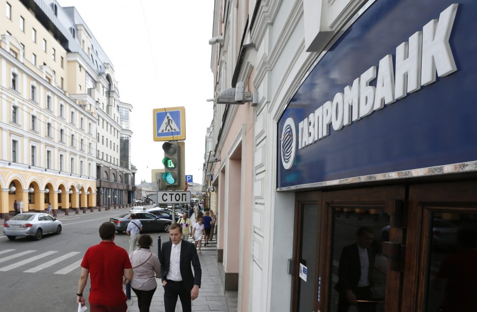 ES dėl Ukrainos gali smogti Rusijos bankams