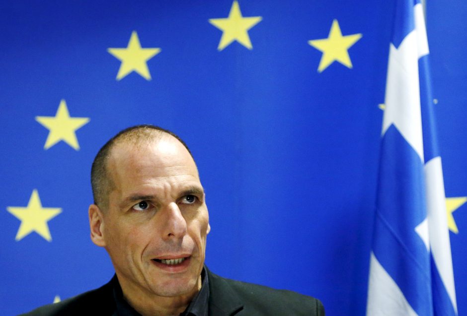 Graikijos finansų ministras atsistatydina