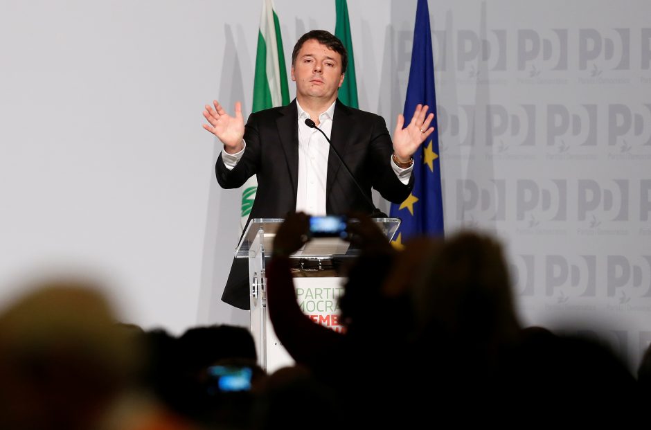 Buvęs Italijos premjeras M. Renzi atsistatydino iš partijos vadovų