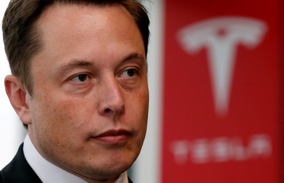 Brangi klaida: E. Muskas neteks „Tesla“ valdybos pirmininko posto