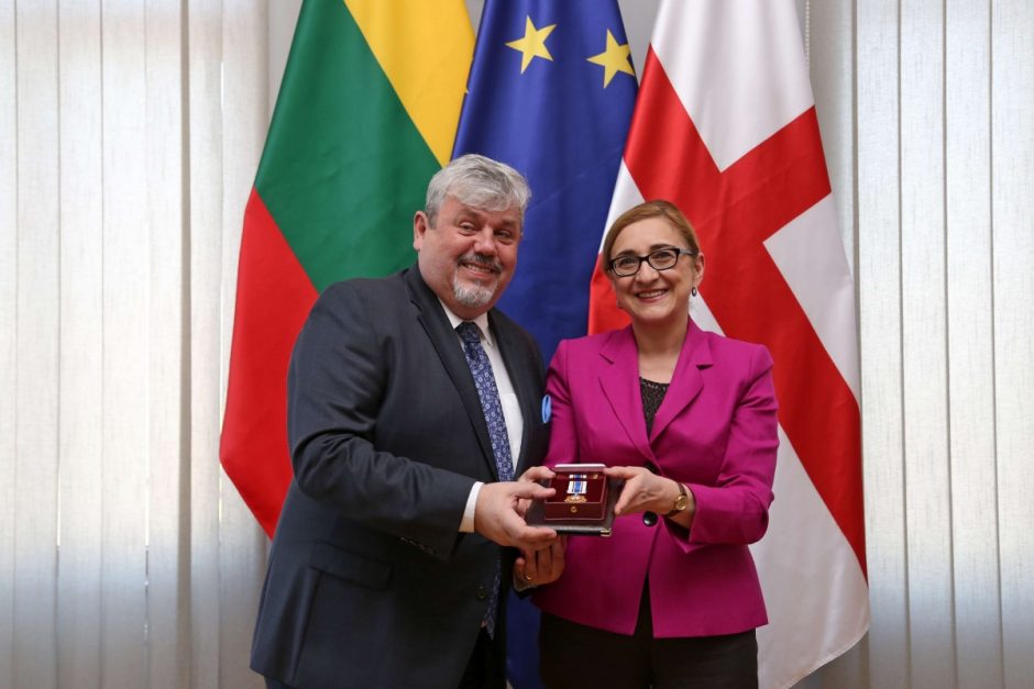 Lietuvos ambasadorius Gruzijoje apdovanotas Garbės ordinu