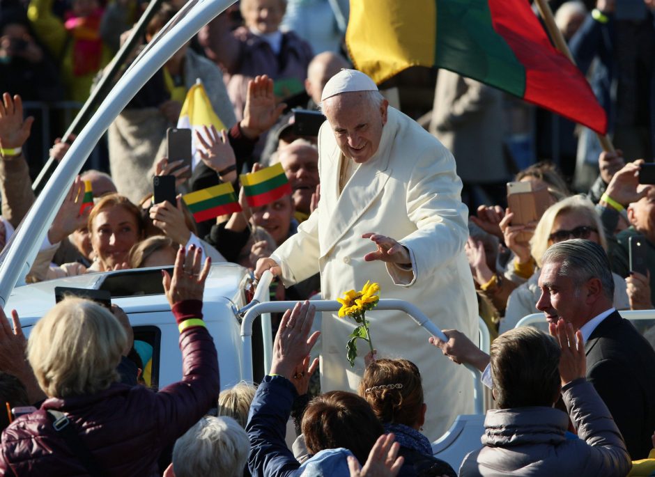 Maldininkai ir vyskupai Romoje padėkos popiežiui už vizitą Lietuvoje