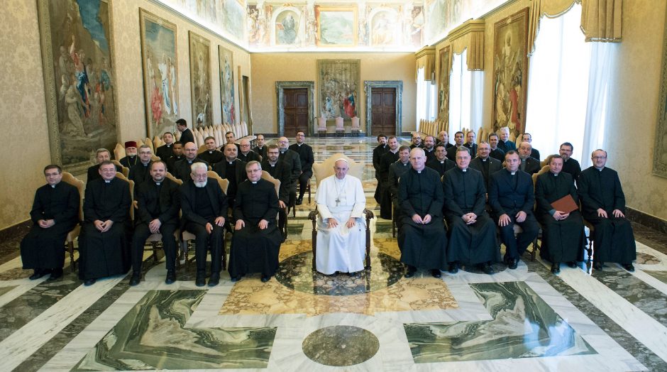 Vatikane – populiariosios politinės dramos gyvenimiška versija