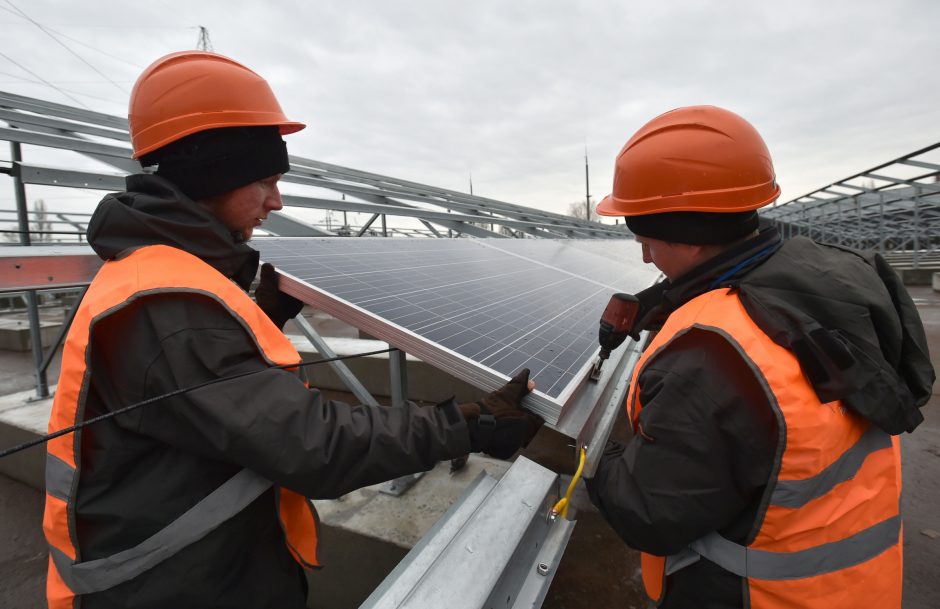 Lietuviai investuoja į saulės energetiką Lenkijoje