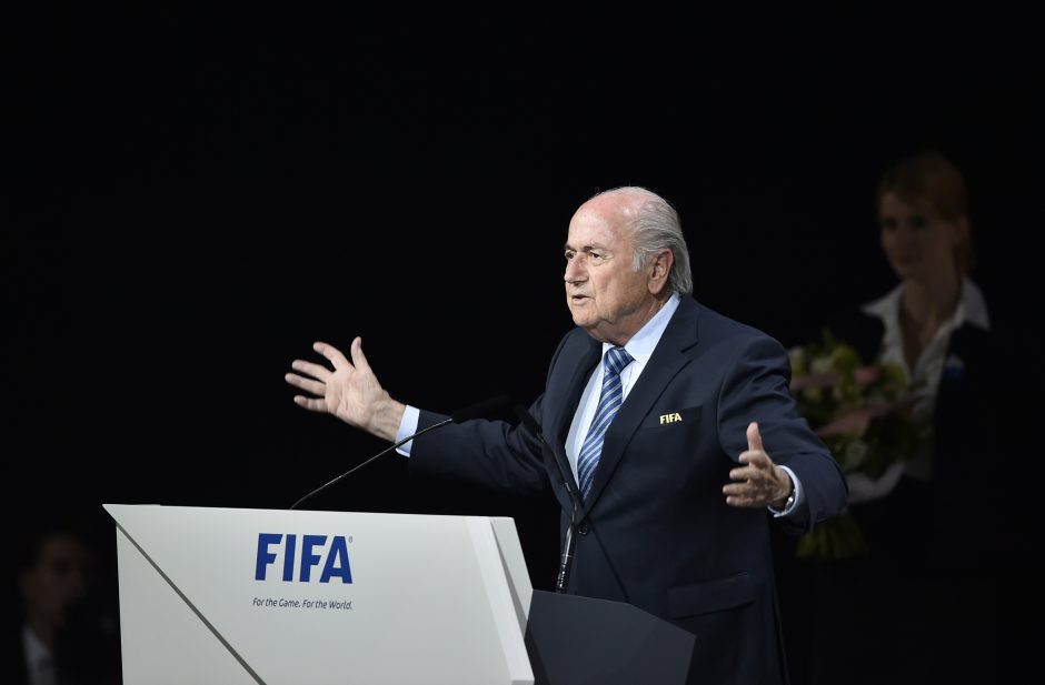 FIFA vadovas S. Blatteris smerkia Europos „neapykantos“ kampaniją
