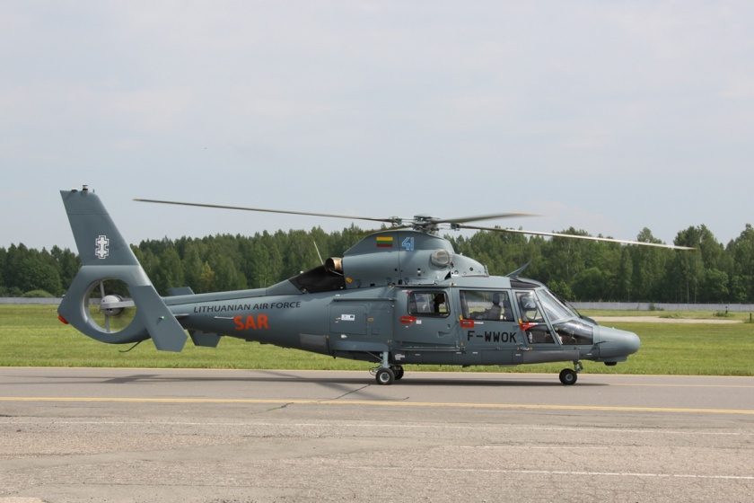 Aviacijos bazėje Šiauliuose – trys nauji kariuomenės sraigtasparniai