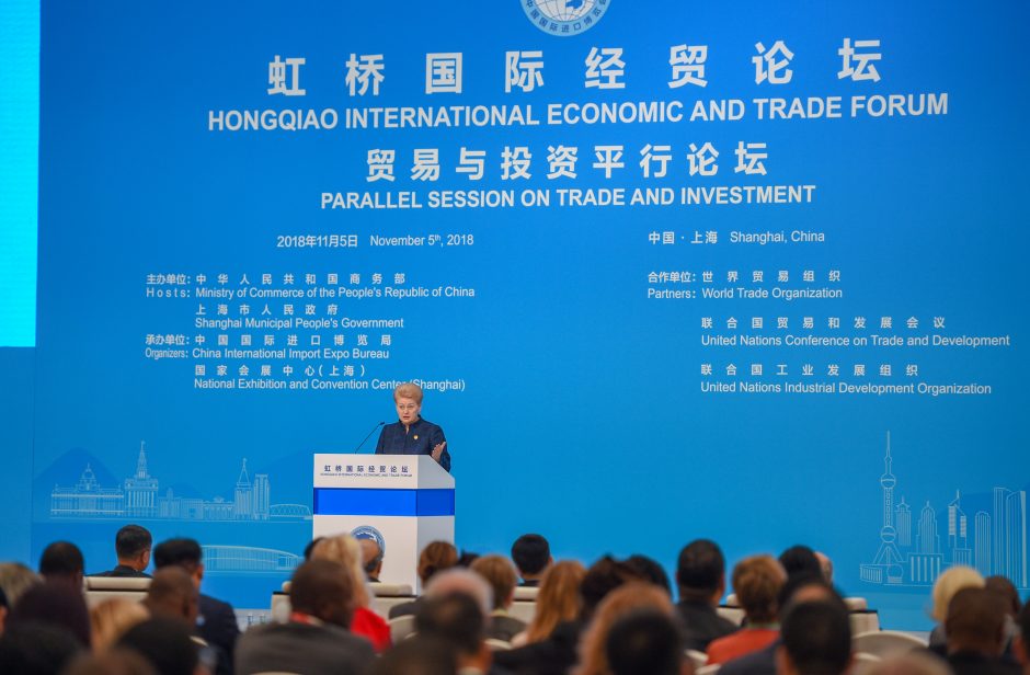 D. Grybauskaitė ragina Kiniją sukurti palankesnę investicinę aplinką ES verslui