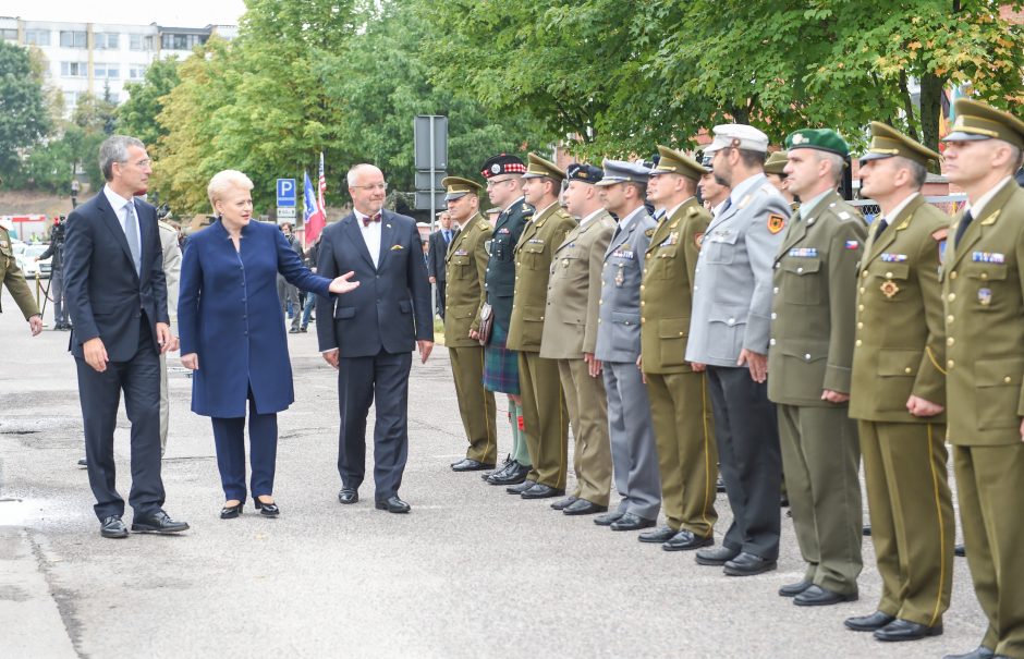 NATO vadovas atidarė Aljanso štabą Vilniuje