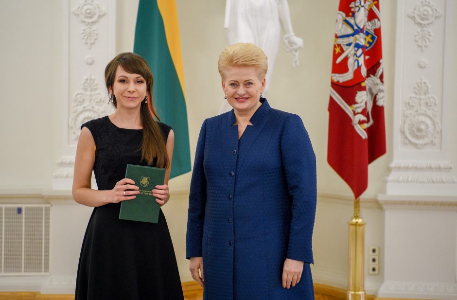 D. Grybauskaitė: Konstitucijos žinių reikia visiems