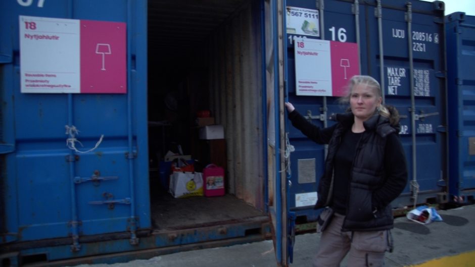 Islandijoje brangu: emigrantai nesibodi pirkti prekių ir iš sąvartyno