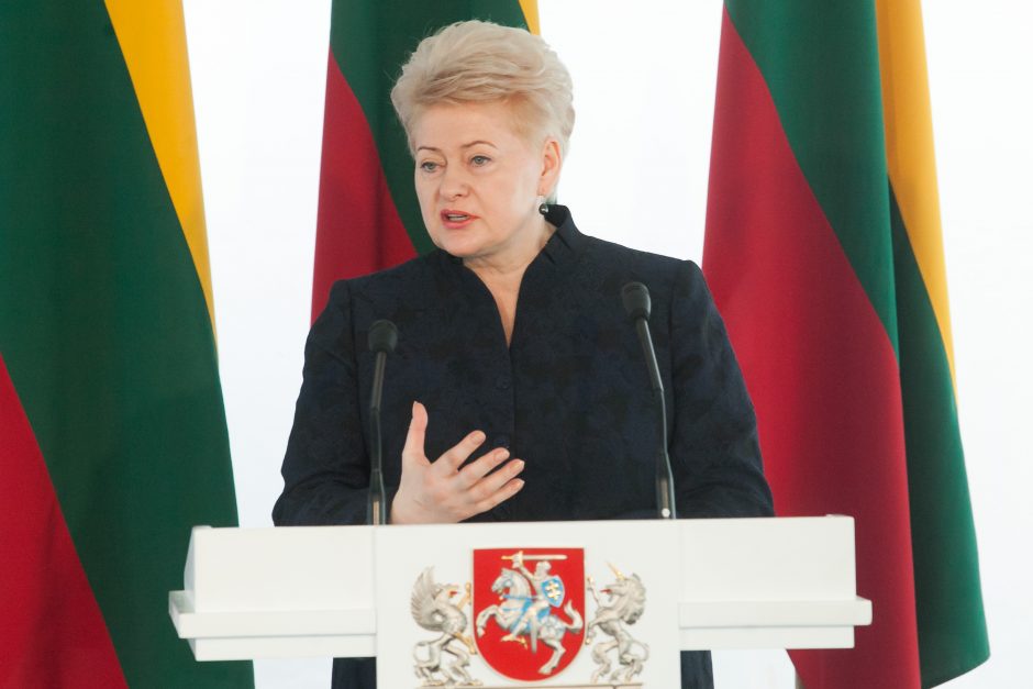 D. Grybauskaitės atsakas lietuvius užgauliojusiam R. Sikorskiui 