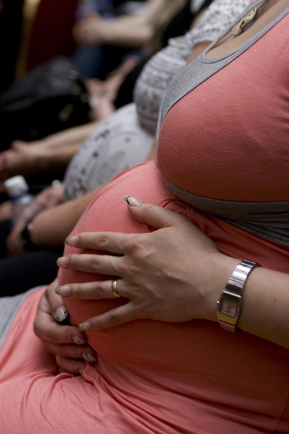 Darbo kodekso pataisa neleis atleisti iš darbo nėščiųjų