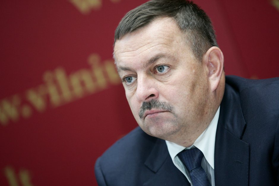 Buvęs Vilniaus meras reikalauto milijono iš valstybės negaus