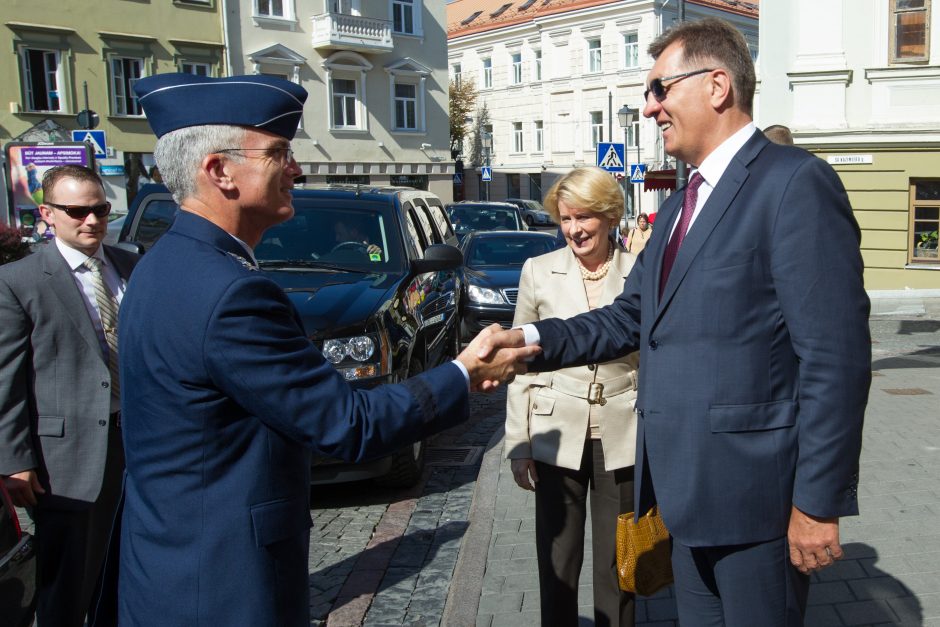 Premjeras sako iš JAV generolo dėl Klaipėdos uosto sulaukęs pagyrų
