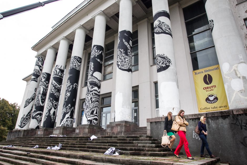 Buvusiais Profsąjungų rūmais Vilniuje domisi Azerbaidžano verslininkai