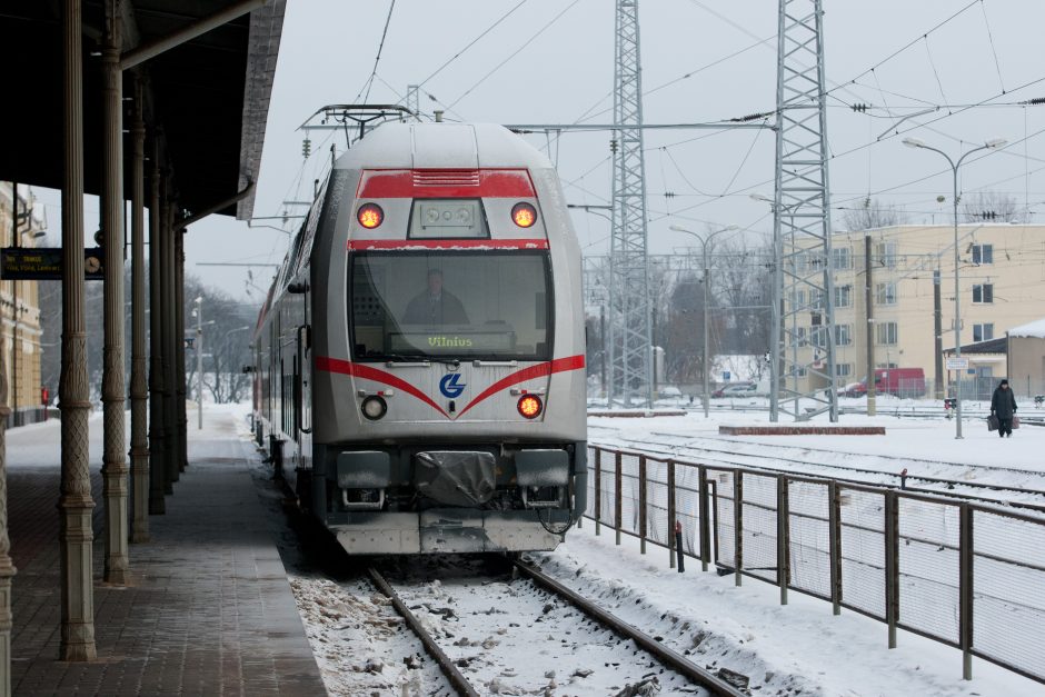 Lenkijos geležinkelių vadovas K. Maminskis: metas vėl atsigręžti į traukinius