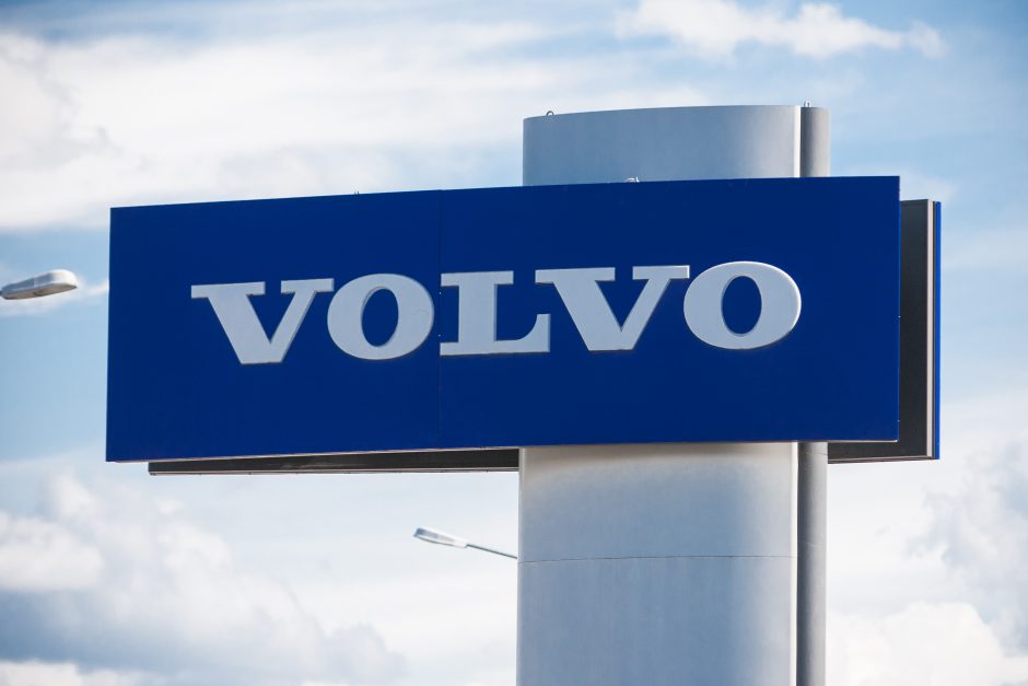 „Volvo Lietuva“ pelnas pernai krito iki 2,2 mln. litų, pajamos didėjo