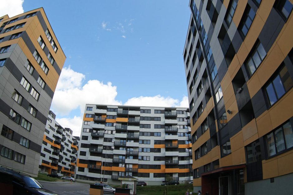 „Swedbank“: būstas Lietuvoje išlieka lengvai įperkamas