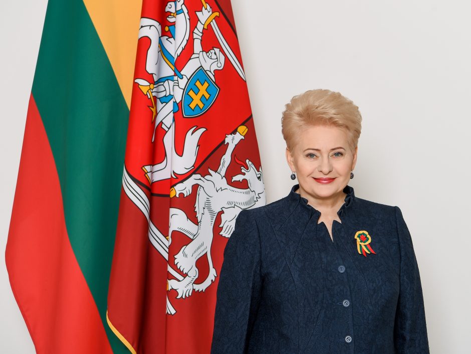 Prezidentė sveikina Lietuvą su atkurtos valstybės gimtadieniu