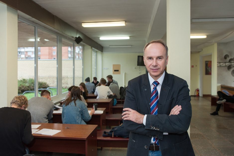 Vilniaus licėjaus vadovas: švietimas po reformos klimpsta į chaosą